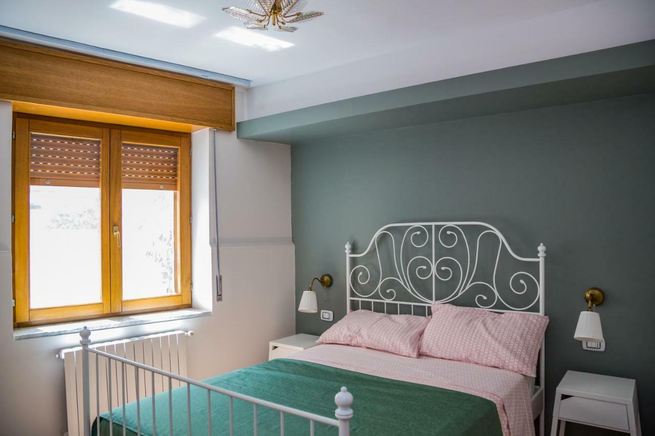 B&B Cortile Aurora Bronte Exteriér fotografie